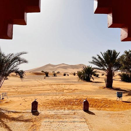 Hotel Camping Les Roses Des Dunes & Piscine Merzouga Luaran gambar