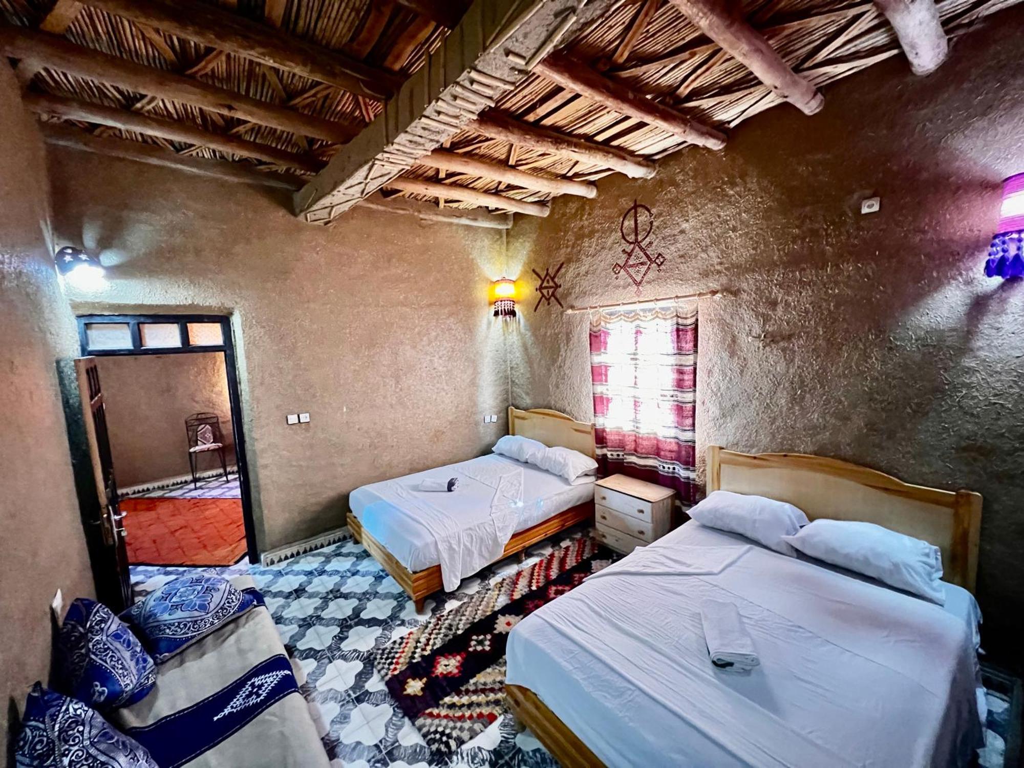 Hotel Camping Les Roses Des Dunes & Piscine Merzouga Luaran gambar
