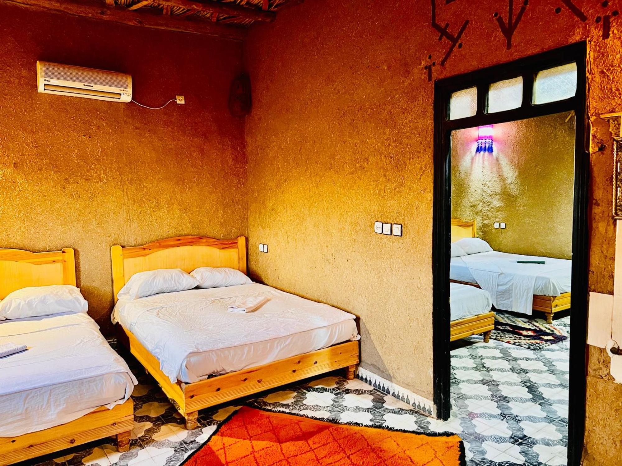 Hotel Camping Les Roses Des Dunes & Piscine Merzouga Luaran gambar