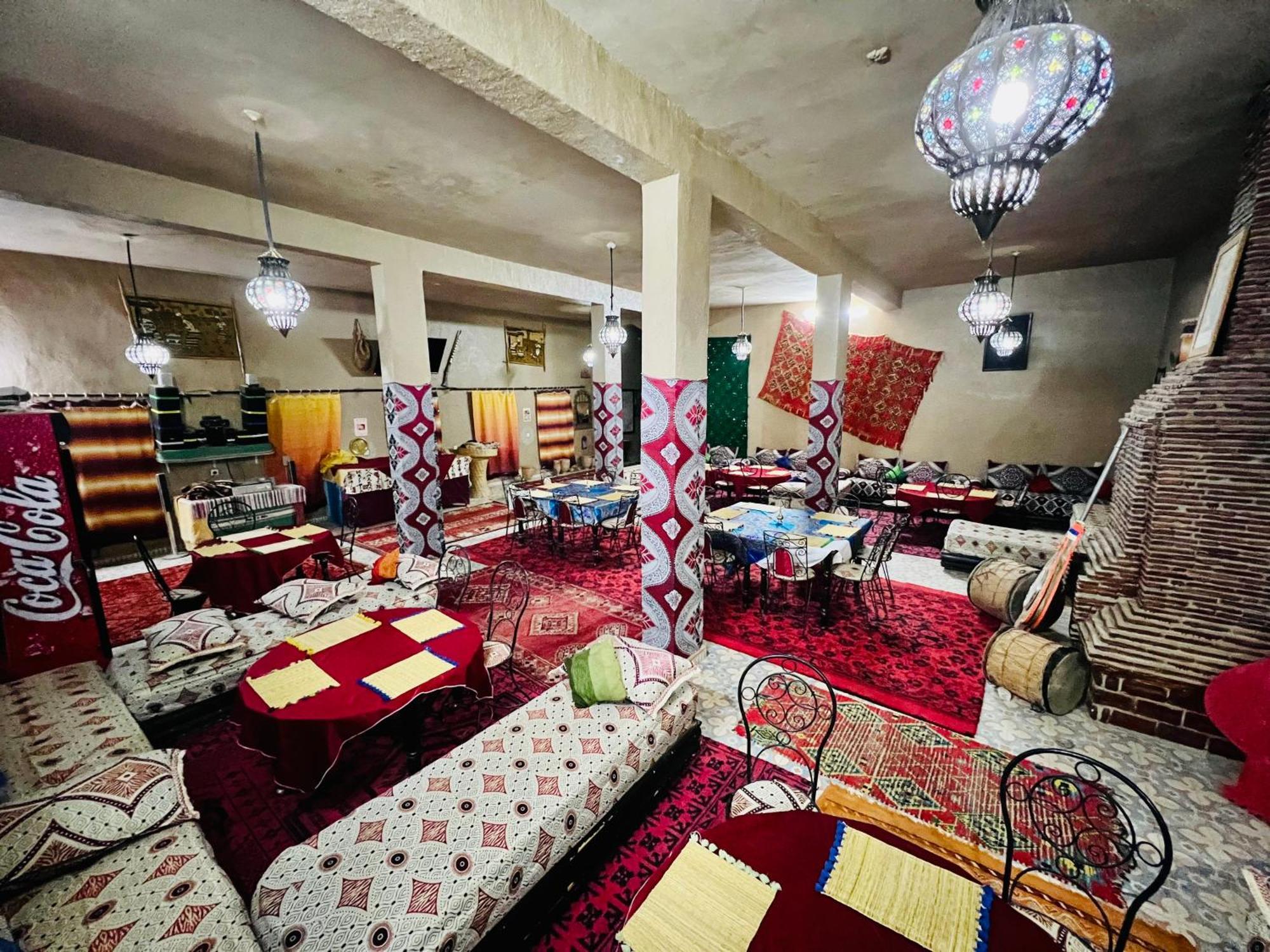 Hotel Camping Les Roses Des Dunes & Piscine Merzouga Luaran gambar