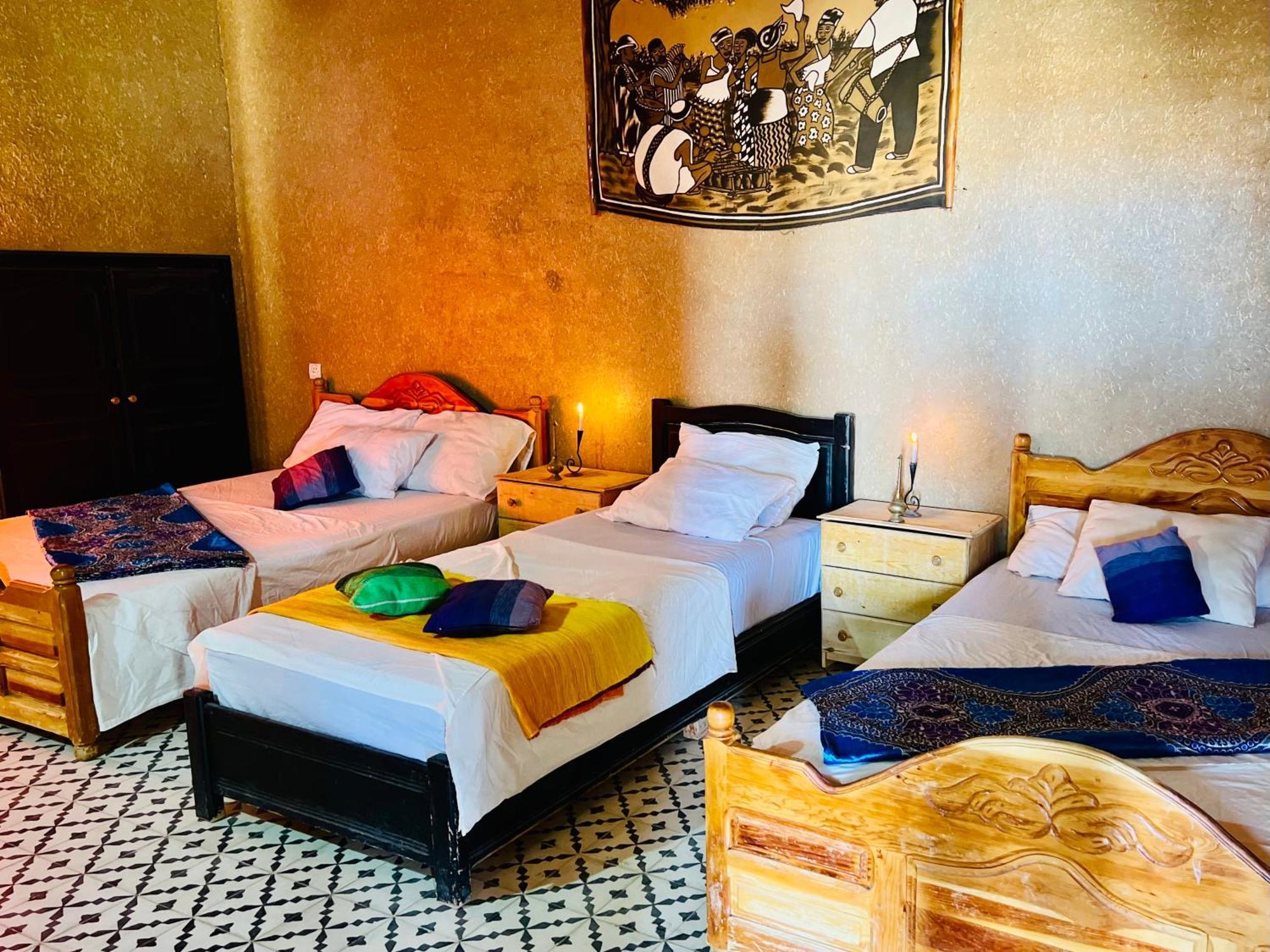 Hotel Camping Les Roses Des Dunes & Piscine Merzouga Luaran gambar