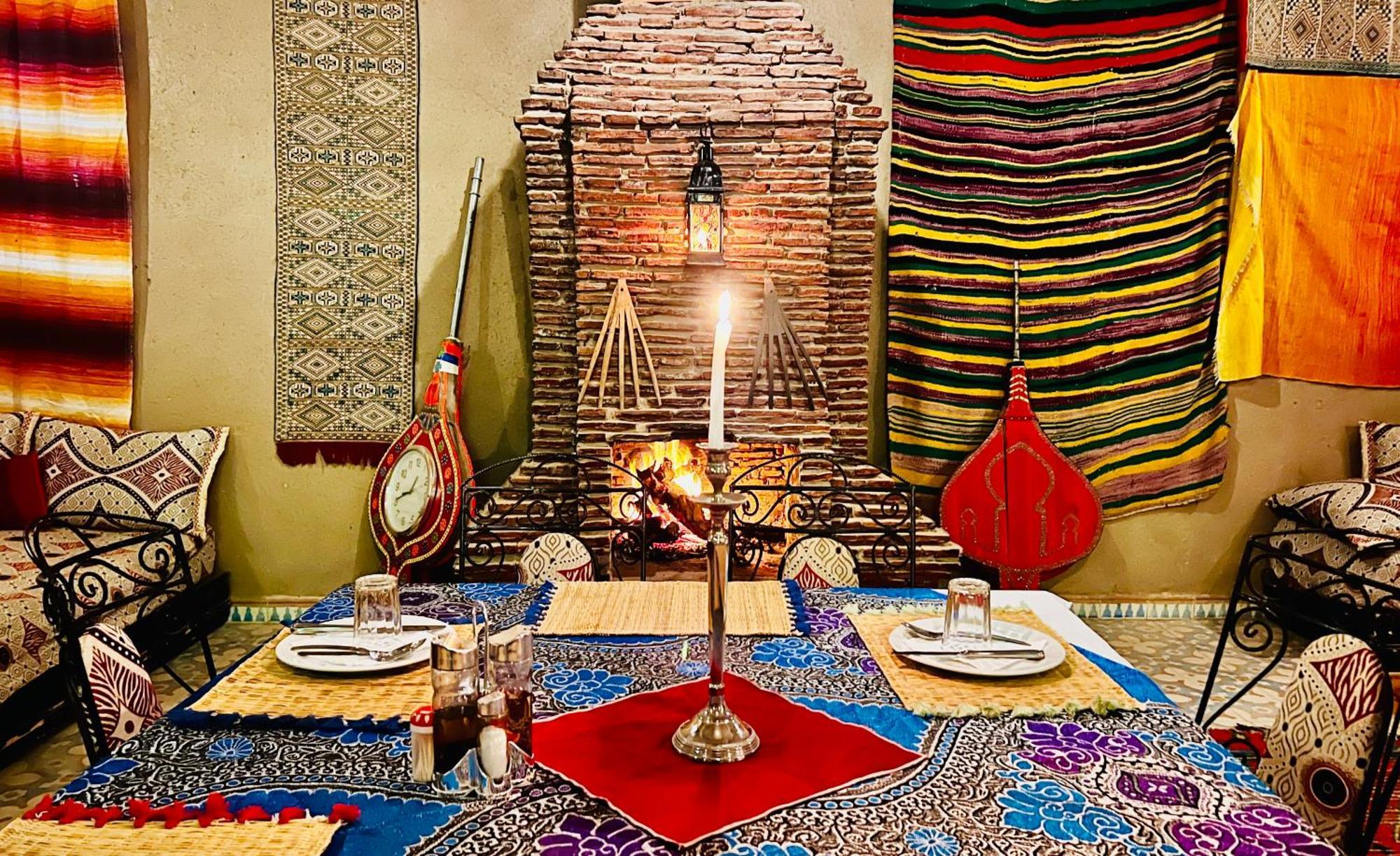 Hotel Camping Les Roses Des Dunes & Piscine Merzouga Luaran gambar