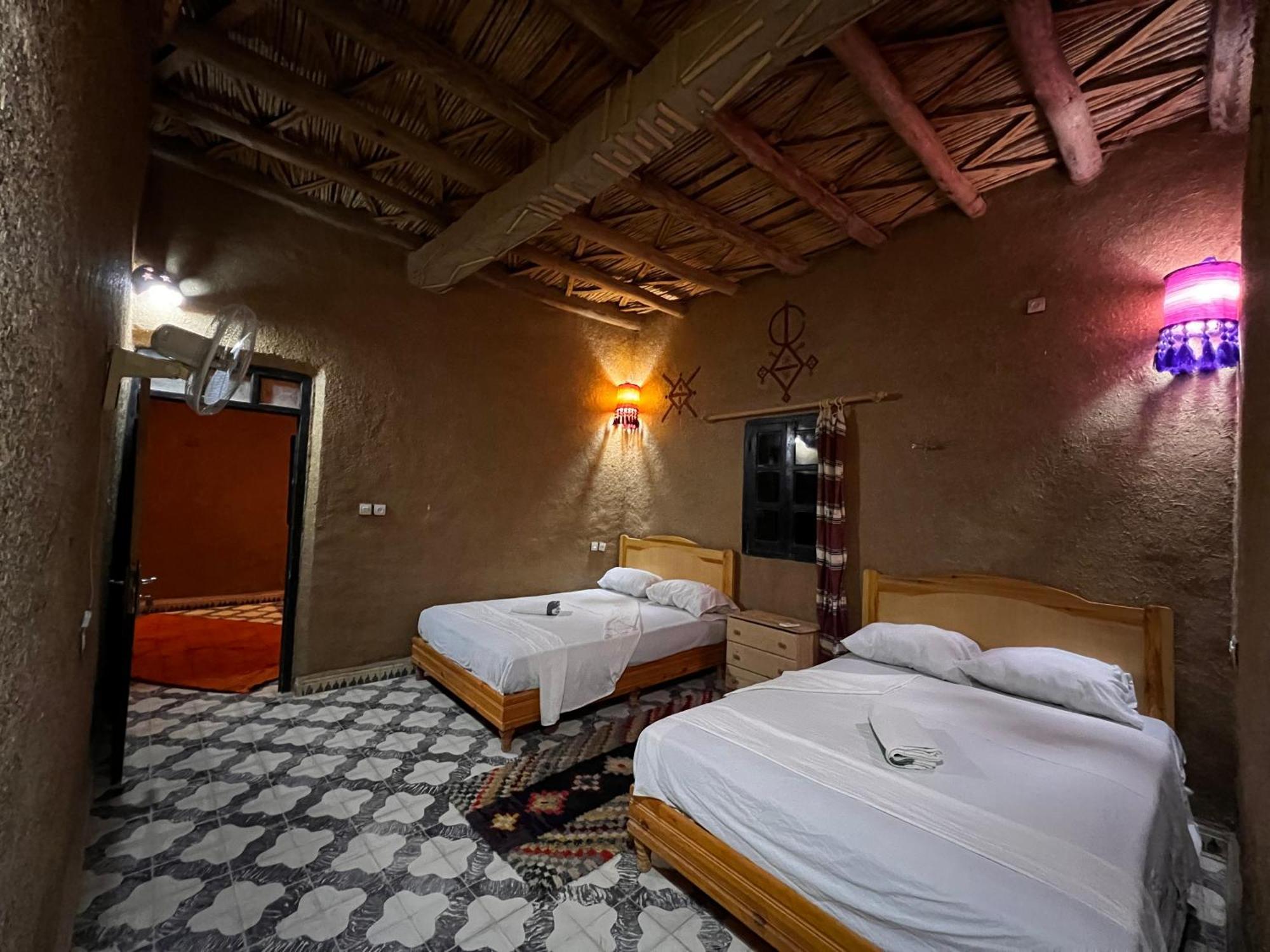 Hotel Camping Les Roses Des Dunes & Piscine Merzouga Luaran gambar
