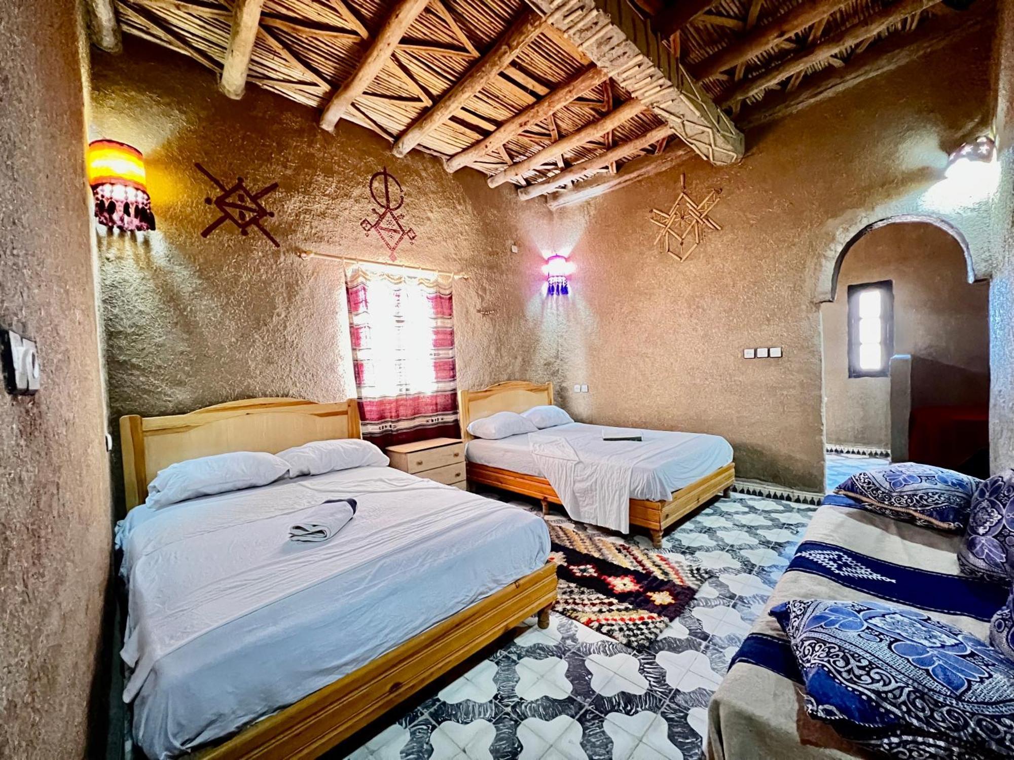 Hotel Camping Les Roses Des Dunes & Piscine Merzouga Luaran gambar