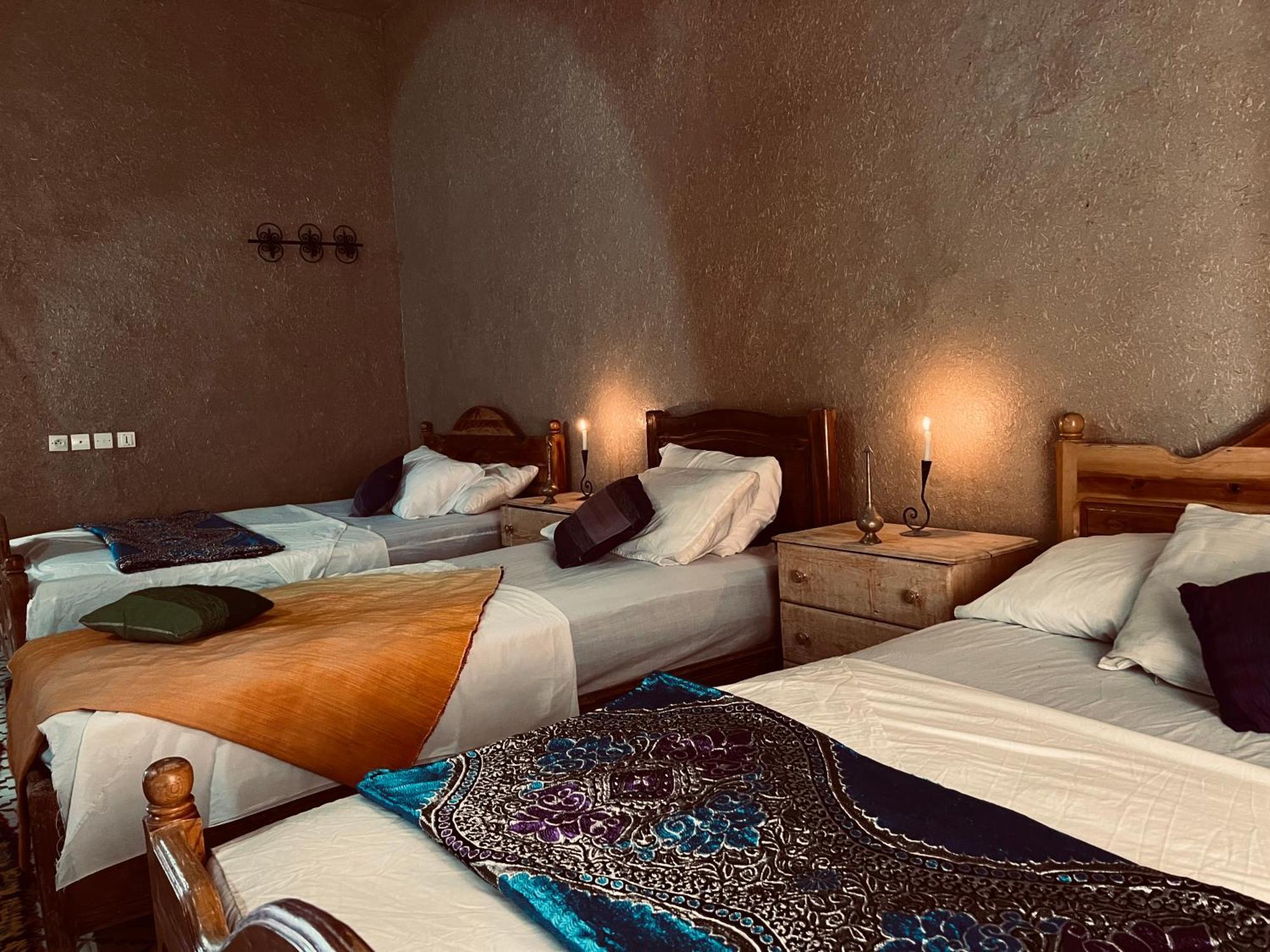 Hotel Camping Les Roses Des Dunes & Piscine Merzouga Luaran gambar